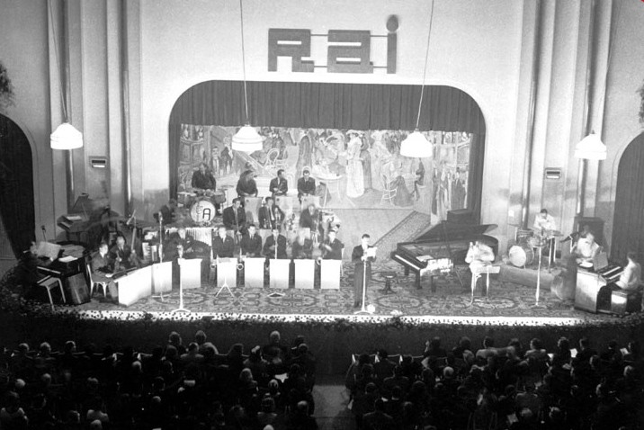 Il palco del Festival di Sanremo 1955